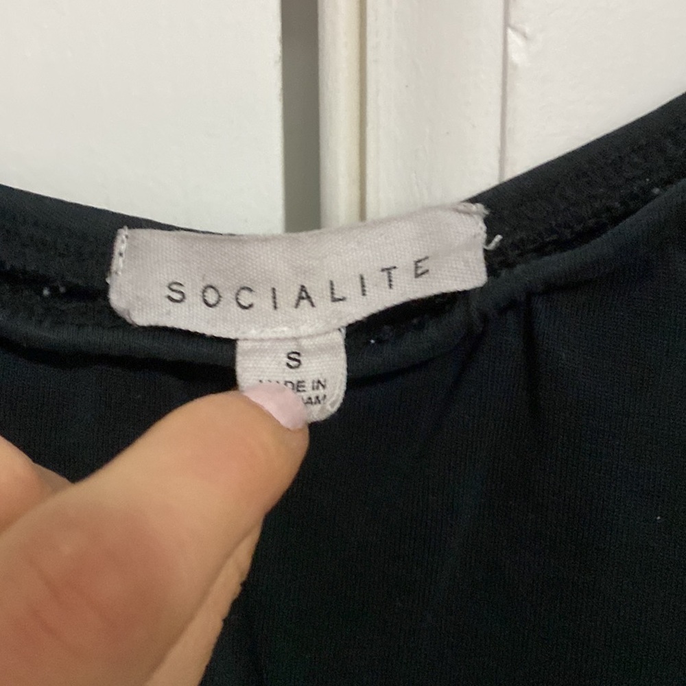 Off The Shoulder Basic Black Dress - image 3